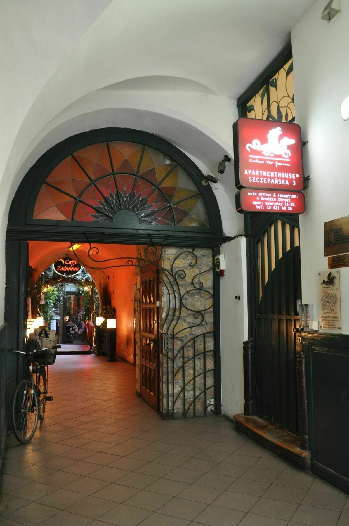 Krakow For You Budget Apartments Ngoại thất bức ảnh